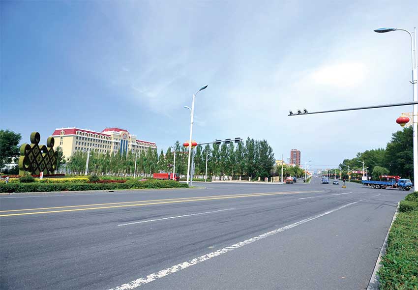 高寒城市智能公交系統(tǒng)項(xiàng)目牡丹江新安街（西十一條路-西三條路）交通一體化走廊建設(shè)項(xiàng)目.jpg