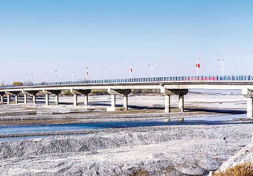 庫(kù)瑪里克河1號(hào)大橋.jpg